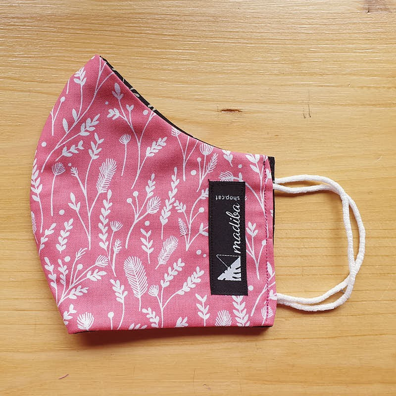 Reversible cloth face mask with white leaves on pink fabric 100% cotton _ 3