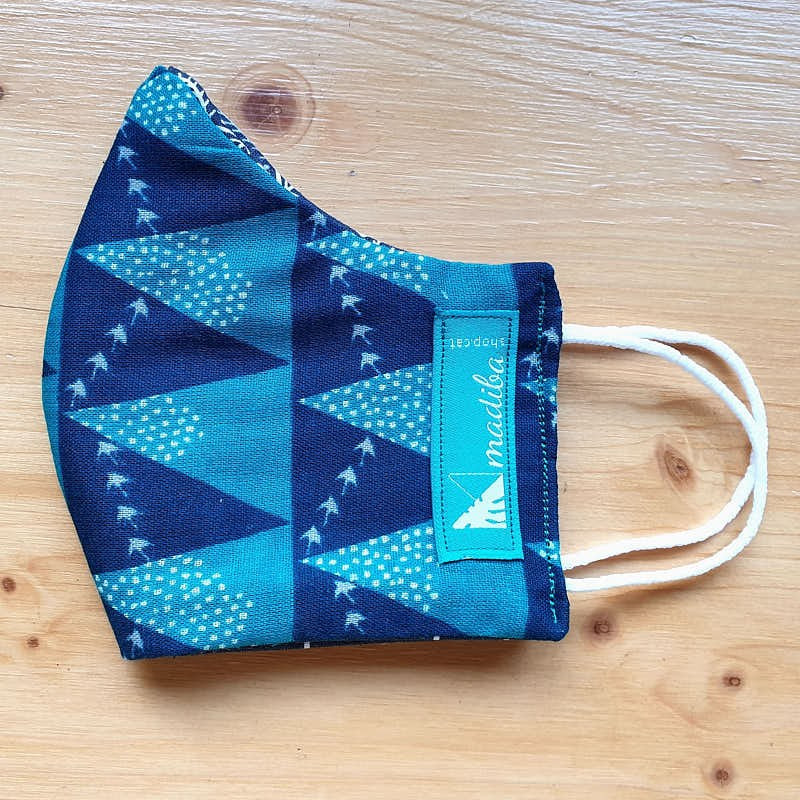 Reversible cloth face mask with Turquoise flags fabric 100% cotton _ 3