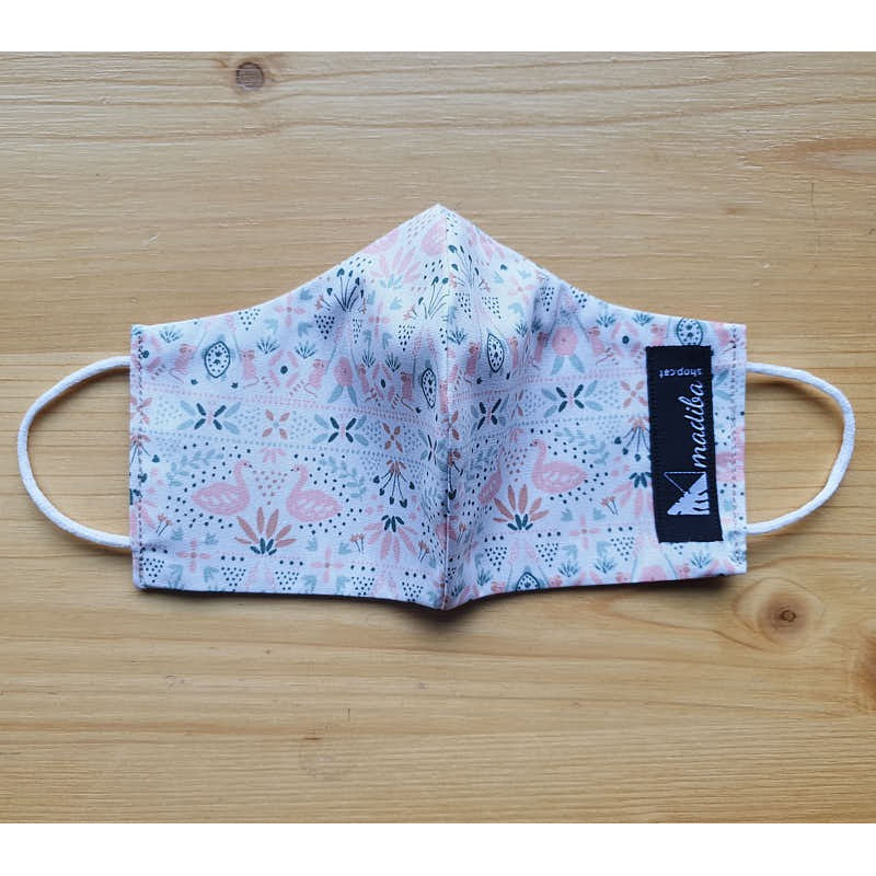 Reversible cloth face mask with Pink swans fabric 100% cotton _ 1