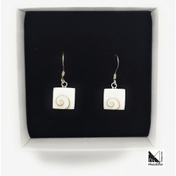 Silver and shell earrings (Eye of Chiva) _ 3