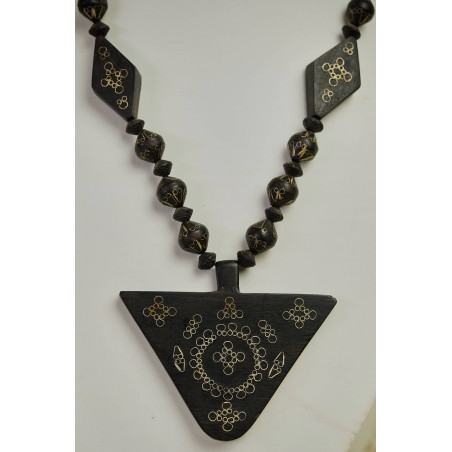Hand-decorated Mauritania necklace in the shape of an inverted triangle