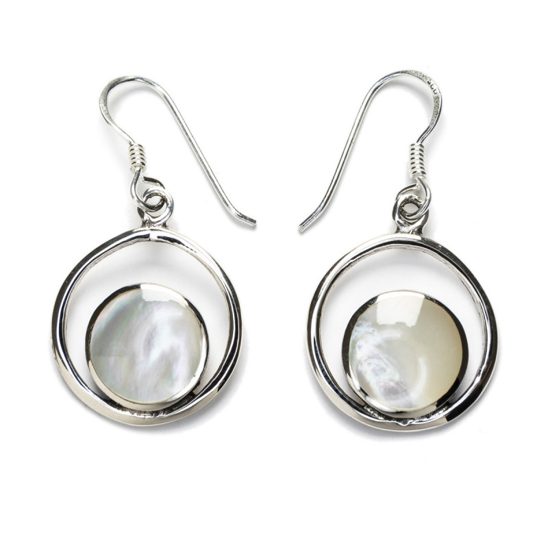 Hanging circle - Silver and mother of pearl earrings _ 1